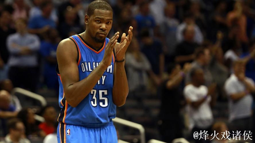 杜兰特高效表现:前三节砍下22分,7中10命中率助力全能数据 杜兰特高效表现:前三节砍下22分,7中10命中率助力全能数据